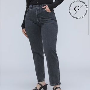 Everlane Curvy 90’s Cheeky Jean In Washed Black Size 28 ankle